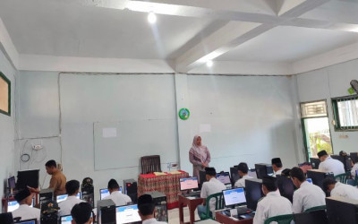 PELAKSANAAN ASESSMEN NASIONAL BERBASIS KOMPUTER (ANBK) SMK NASIONAL DAWARBLANDONG